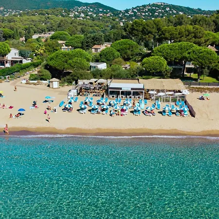 Apartamento Santa Barbara Avec Piscine Et A 750m De La *